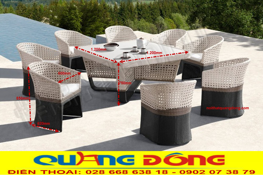 Bàn ghế giả mây QD-2021 kích thước tiêu chuẩn, thỏa mái và tiện dụng. Bàn ghế giả mây QD-2021 là sản phẩm của công ty NỘI THẤT QUANG ĐÔNG sản xuất với kích thước chuẩn, tạo cảm giác êm thoáng, kiểu đan mắt cao mắt thủ công bền đẹp, form hình uyên dáng đan xen những hiện đại và truyền thống, phù hợp nhiều không gian