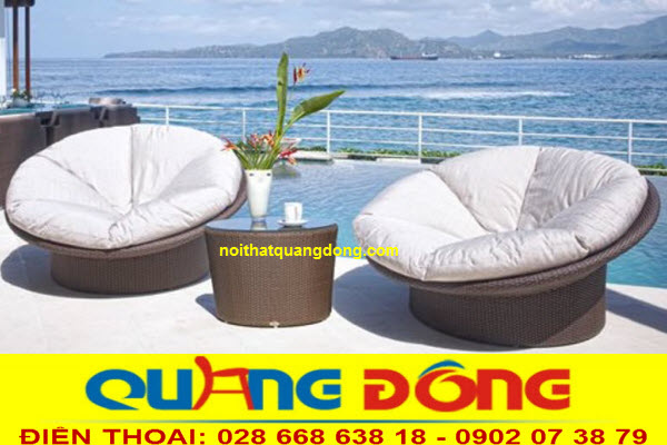 Bàn ghế giả mây QD-2057|Mẫu ghế mây nhựa đẹp Bàn ghế nhựa giả mây QD-2057, màu nâu, nệm gối xinh xắn, đan thủ công mây nhựa, thiết kế đẹp.