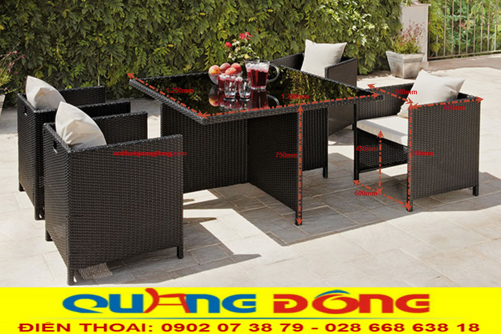 Bàn ghế giả mây QD-391 kích thước chuẩn, mẫu đẹp Bàn ghế giả mây QD-391 là mẫu bàn ghế cao cấp được đan bằng sợi nhựa giả mây kháng tia uv, tia cực tím, khung sườn chất lượng cao, siêu bền.