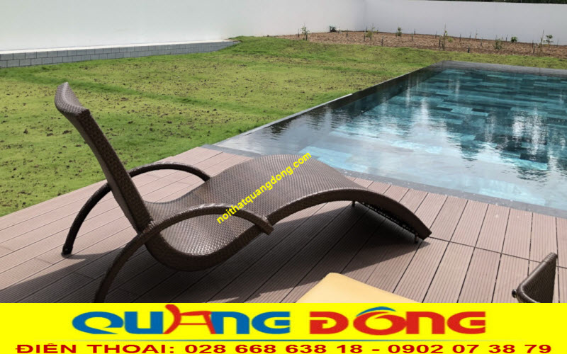 Ghế hồ bơi nhựa giả m&acirc;y QD-590 một trong những mẫu ghế ngồi thư gi&atilde;n cho hồ bơi ngo&agrave;i trời cực đẹp.