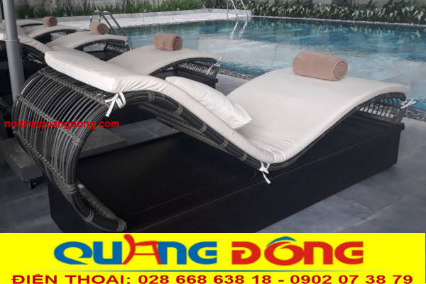 Ghế hồ bơi QD-594|ghế thư giãn bãi biển Ghế nằm hồ bơi giả nhựa giả mây QD-579 đan thủ công sợi nhựa mây bản bán nguyệt bản lớn, khung hình uốn lượn, gợi cảm, vẻ đẹp tinh tế