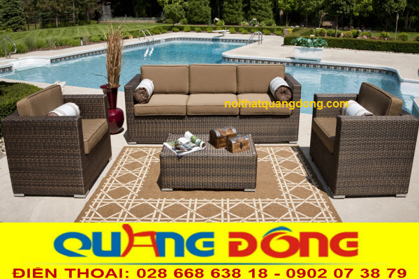 Sản phẩm sofa mây nhựa QD-646 đan sợi nhựa giả mây nguyên chất, keo zin 100%, sợi nhựa bền đẹp không thua kém sơi mây thiên nhiên, giá thành hợp lý, làm đẹp không gian phòng khách và sân vườn.