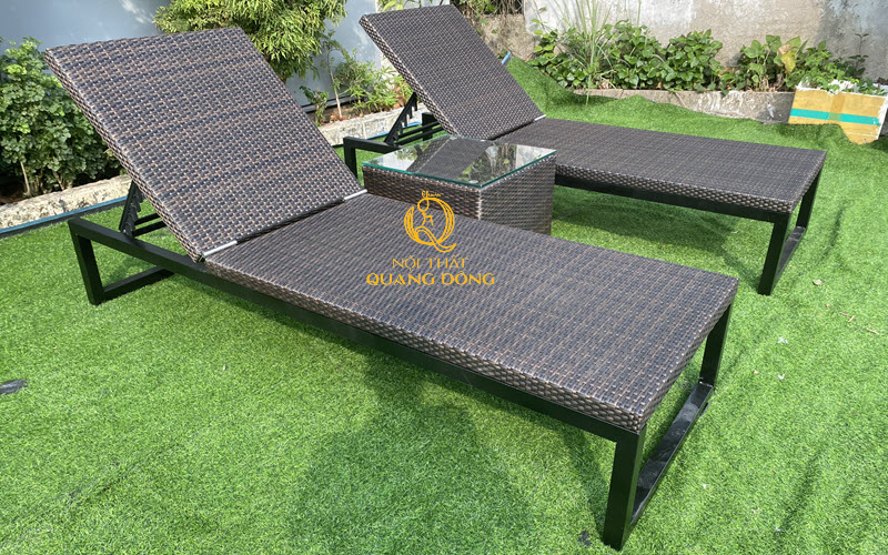 Ghế nằm hồ bơi QD - 1269 Nội thất Quang Đông kiểu dáng truyền thống