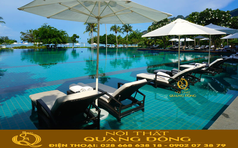 Ghế nằm hồ bơi giả mây Nội thất Quang Đông Ghế nằm hồ bơi giả mây của Nội thất Quang Đông tại hồ bơi resort