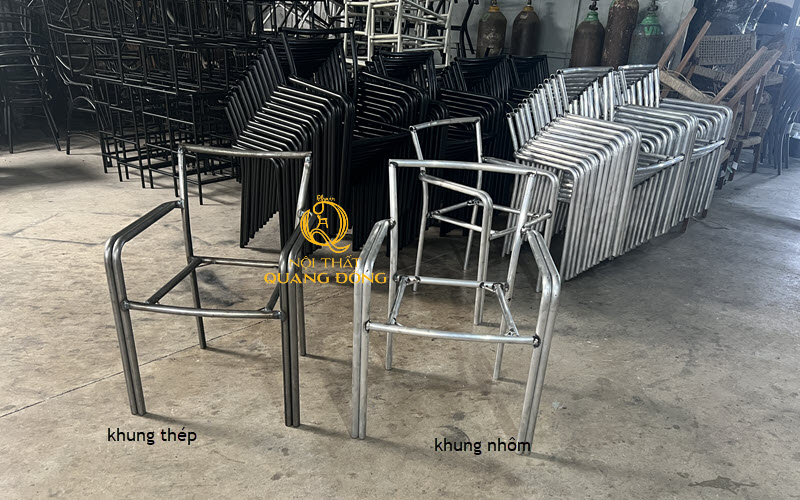 Khung ghế giả mây QD-326 bằng nhôm và thép để bạn có thể phân biệt dễ dàng