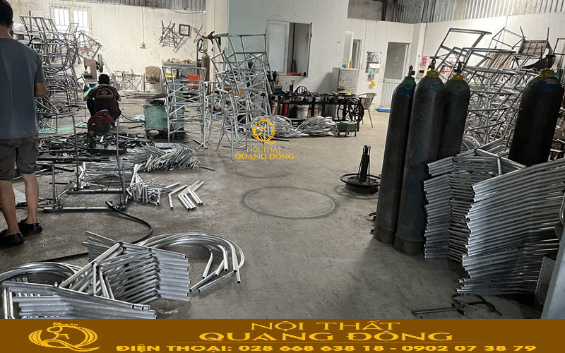 Xưởng Nội thất Quang Đông chuyên cung cấp ghế nằm hồ bơi trên toàn quốc
