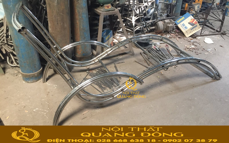 Khung inox tại xưởng Nội thất Quang Đông